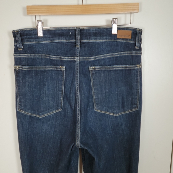 Judy Blue Lily High Rise Hem Flare Plus Jeans Size 14W - Picture 7 of 8